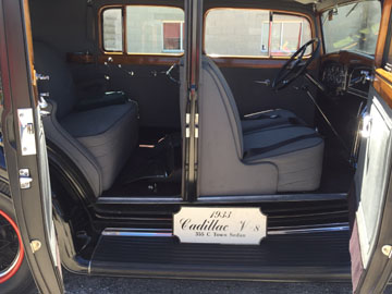 1933 Cadillac
              Interior