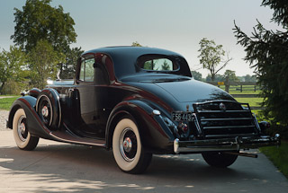 1935 Packard Super
              Eight Coupe